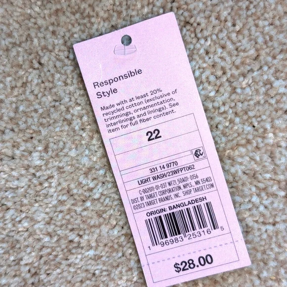 NWT Wild Fable 90s Relaxed High Rise Straight Jeans Slashed 22 - Picture 6 of 10